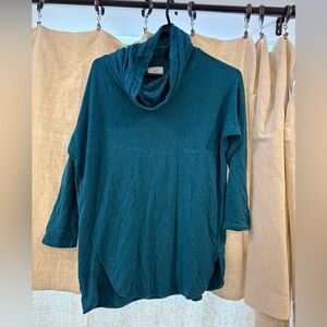 Lou & Grey Teal Women's Sweater